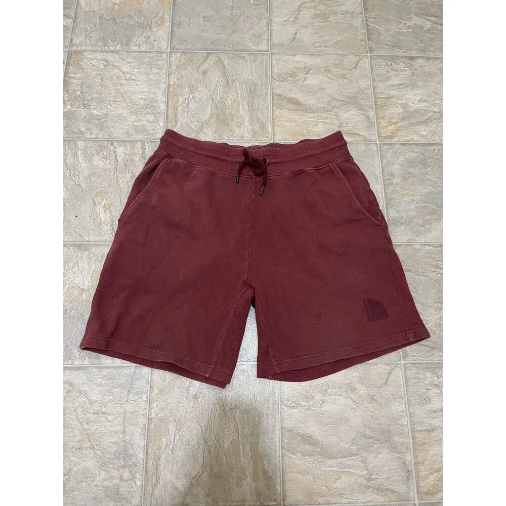 The North Face Garment Dye Gym Sweat Shorts Men’s Size Small Cordovan Burgundy